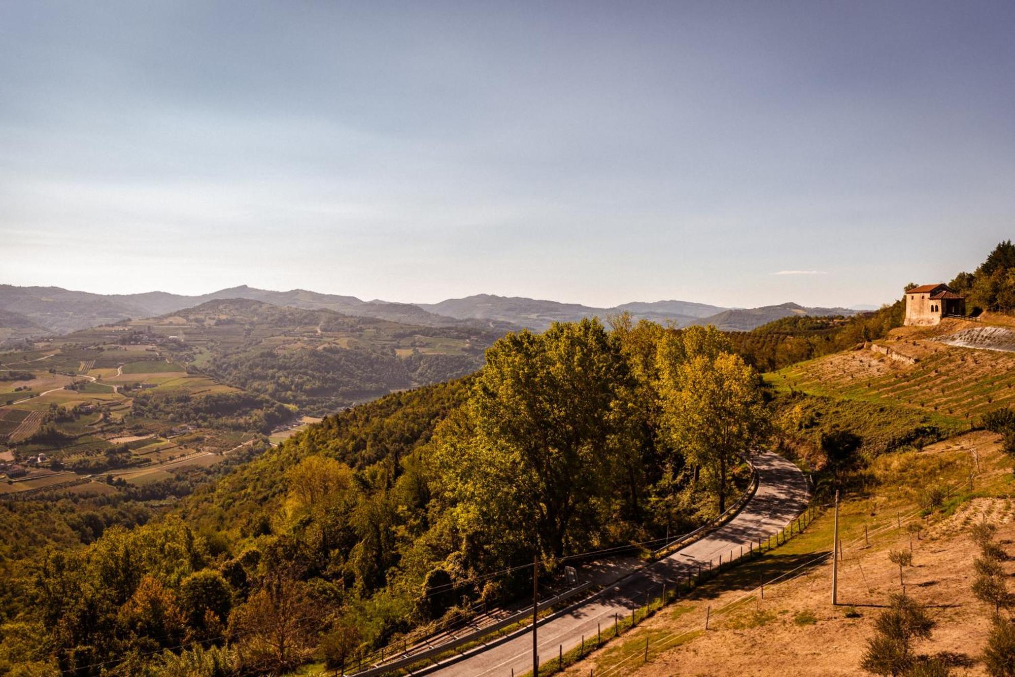Borgo San Rocco Piemonte Daire Castino Dış mekan fotoğraf